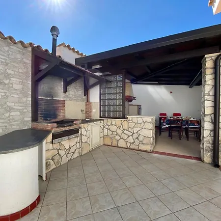 Francesca Private Pool Вилла *