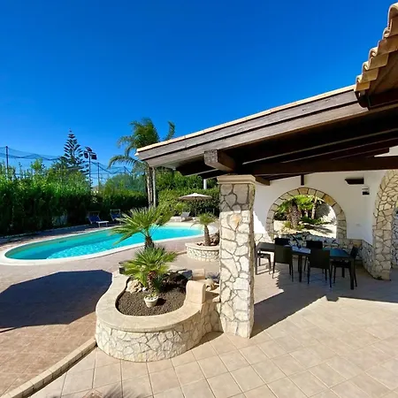 Villa Francesca Private Pool Fontane Bianche