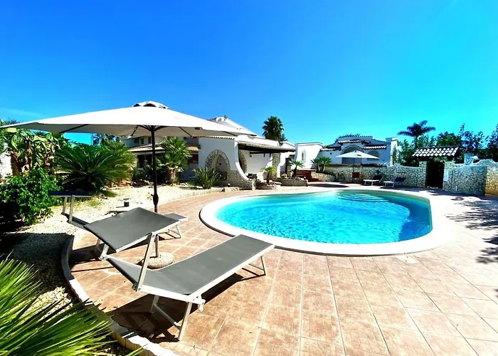 Francesca Private Pool Villa