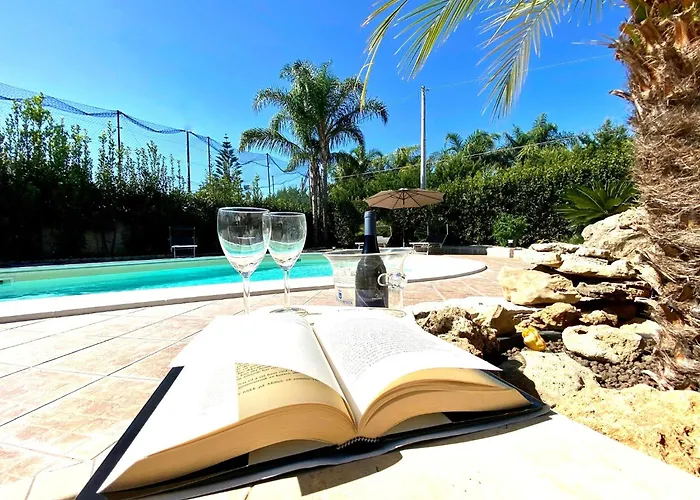 Francesca Private Pool Villa *